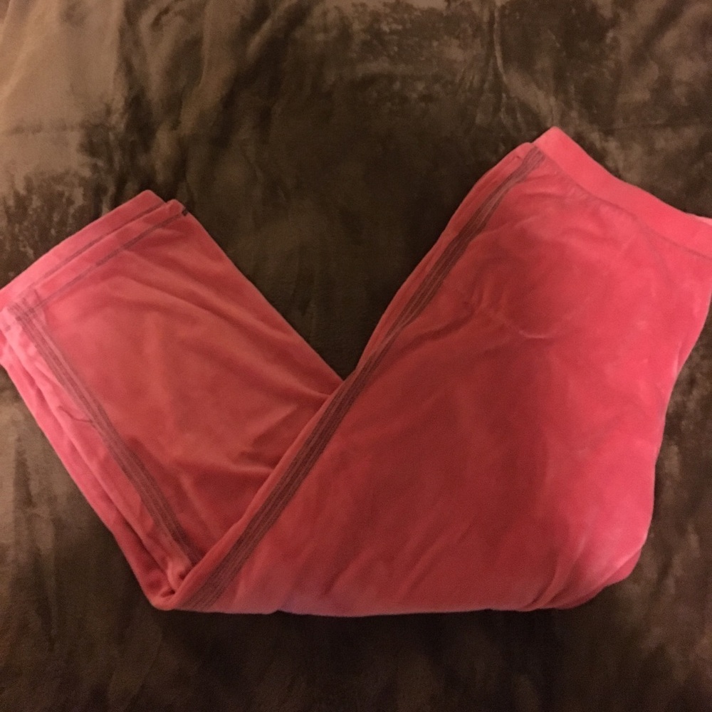 💗ClimateRight by CuddlDuds Velour Sweatpants