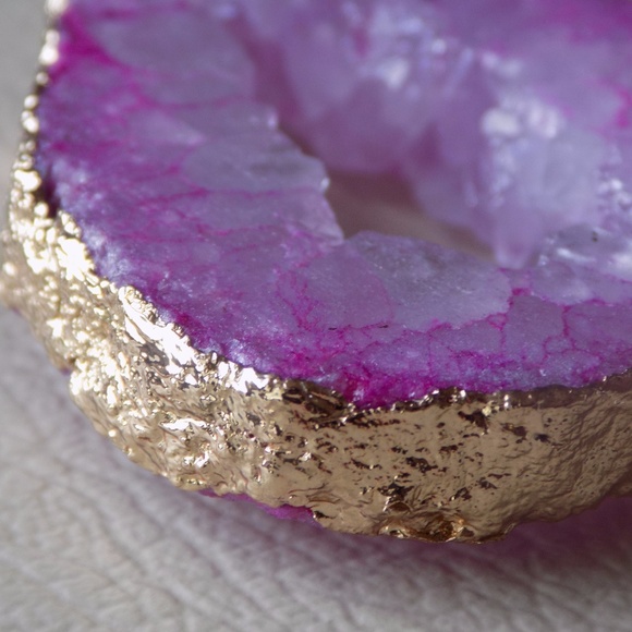 Genuine Agate Geode Gold Plated Pendant - Picture 3 of 5