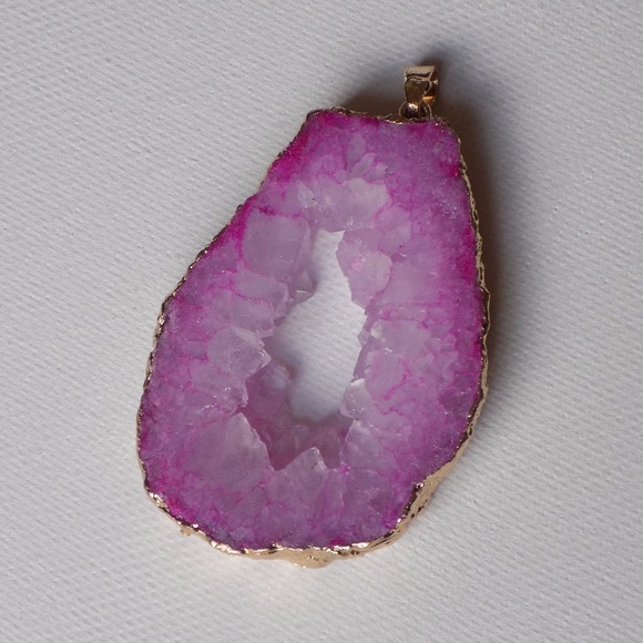 Genuine Agate Geode Gold Plated Pendant - Picture 2 of 5