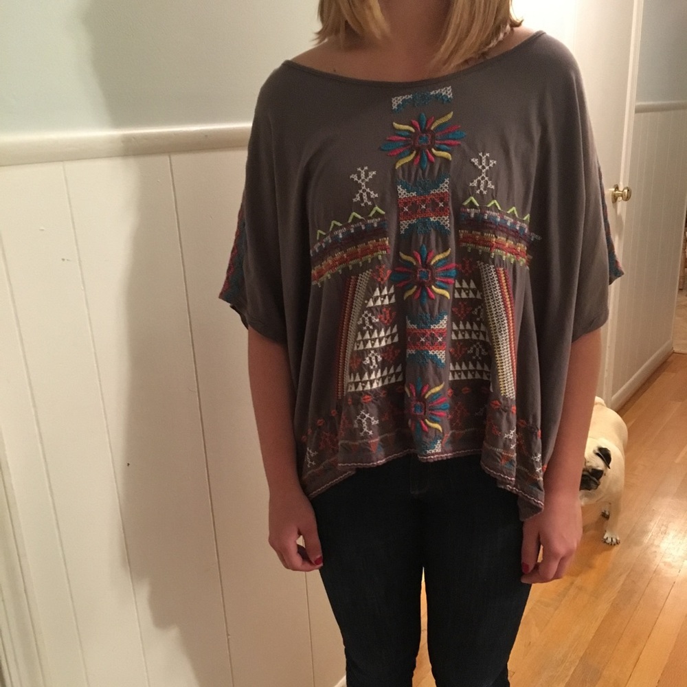 Embroidered shirt