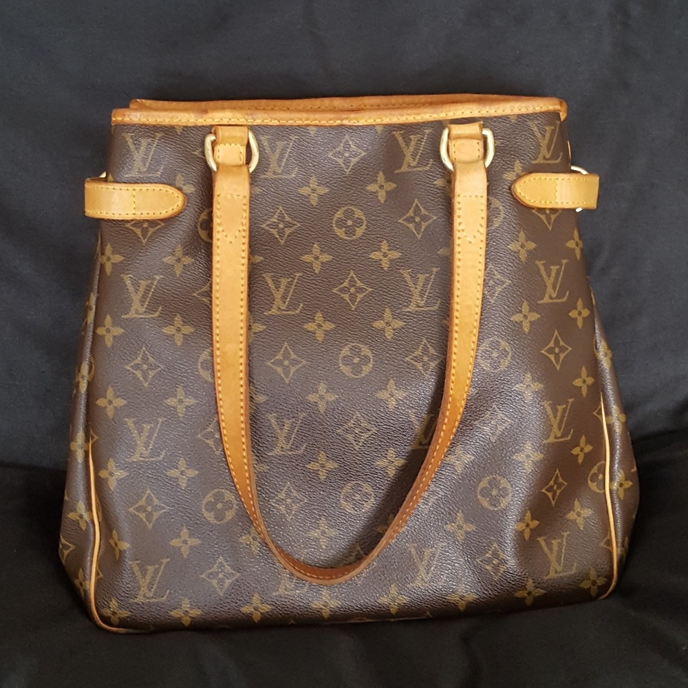 Louis Vuitton Batignolles Vertical