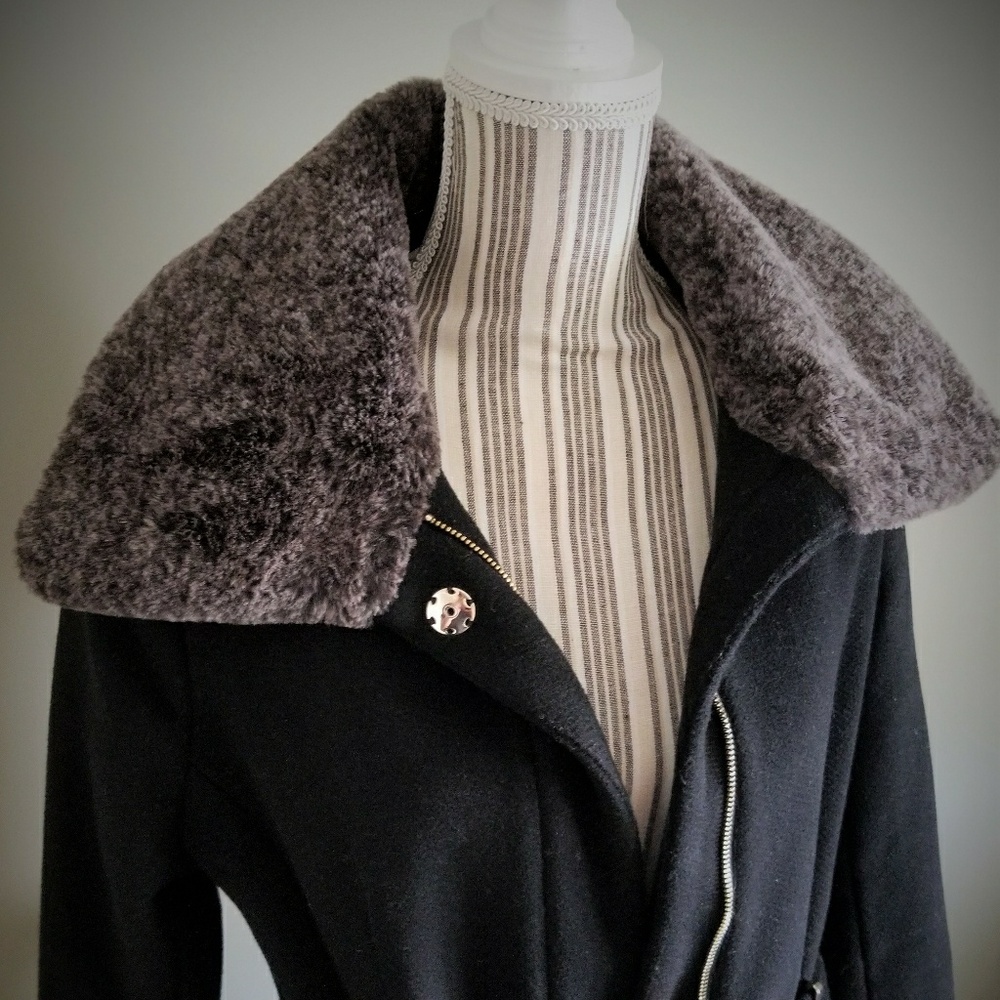 Calvin Klein Black Coat with Grey Faux Fur Collar