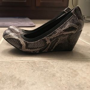 BCBG snakeskin wedges