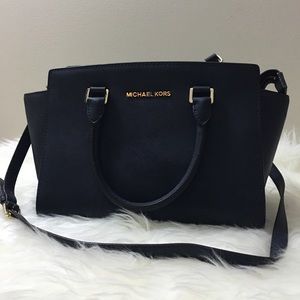 MK purse
