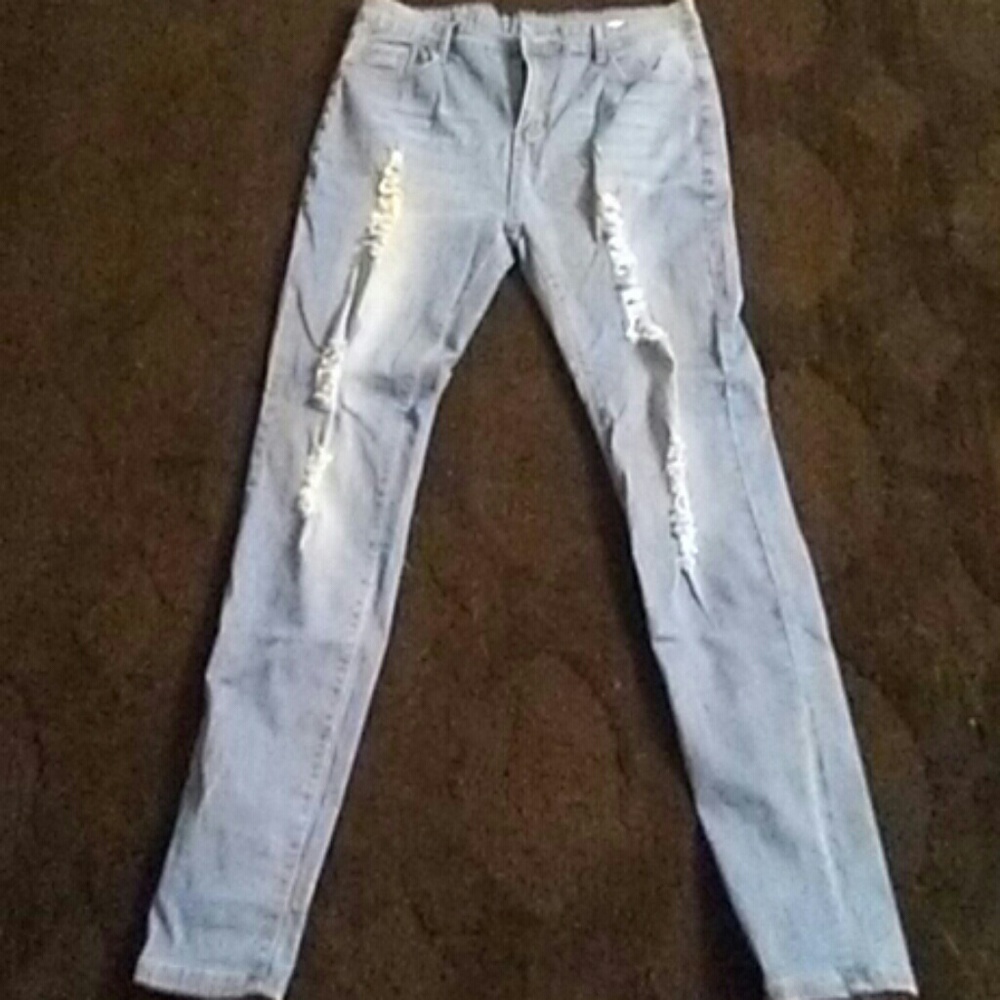 Distressed Blue JEANS