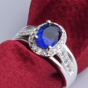 🌹🌹Size7💍New CZ Silver Plated Ring