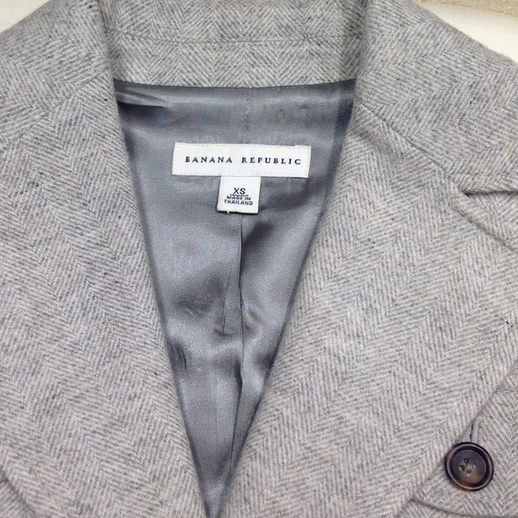 Blazer - Picture 3 of 3