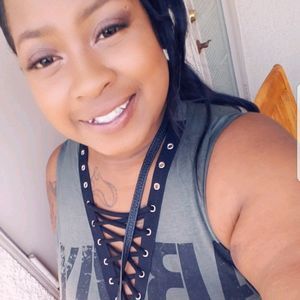 Meet your Posher, Smiley