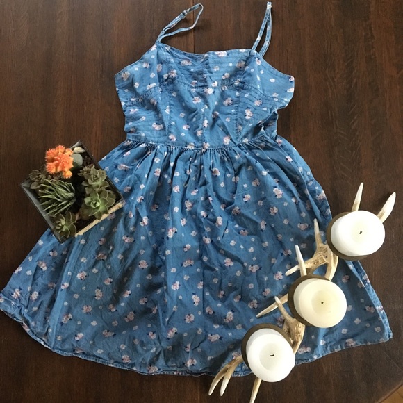 Forever 21 Dresses & Skirts - Floral Denim Dress