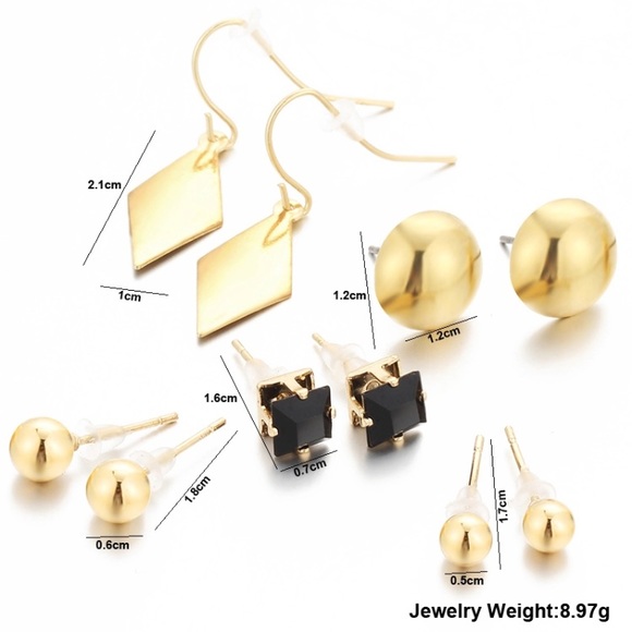 Beautiful set of assorted earrings - Picture 5 of 5