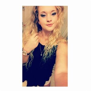 Meet your Posher, Haley