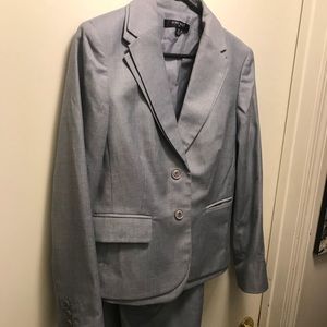 Nine West suit