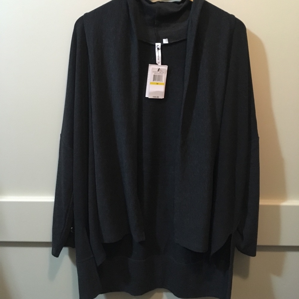LAST CHANCE Cable & Gauge black high-lo cardi