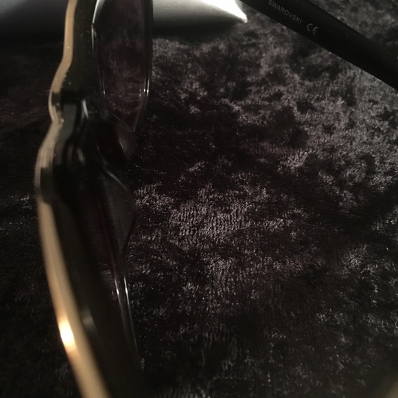 NEW SWAROVSKI HAVANA WOMENS SUNGLASSES main image 8