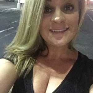 Meet your Posher, Michele