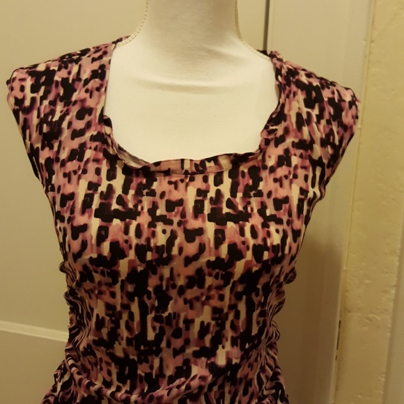 Ann Taylor silk/spandex cap slv. top SZ 2 - Picture 2 of 6