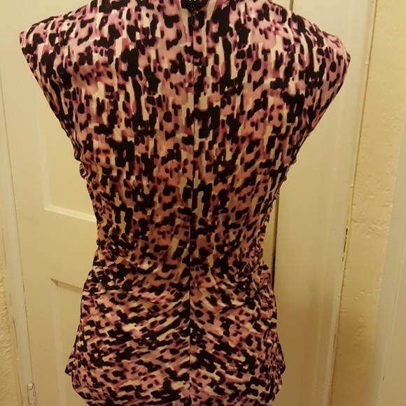 Ann Taylor silk/spandex cap slv. top SZ 2 - Picture 5 of 6