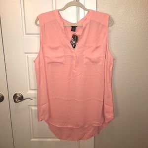 Coral/Pink Flowy Sleeveless Top!
