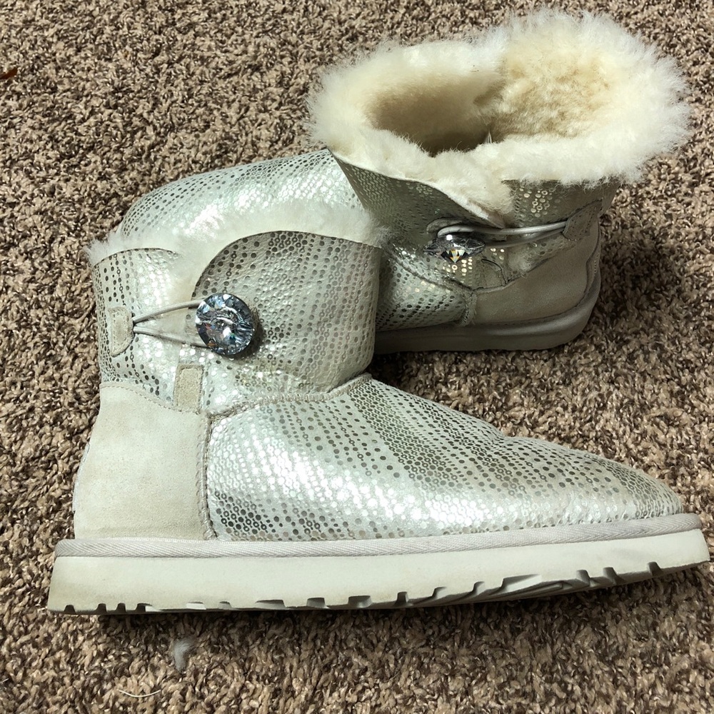 Ugg Mini Boots