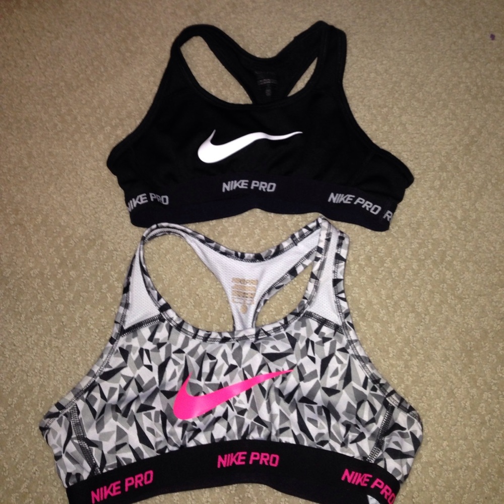 2 size kids medium sport  bras