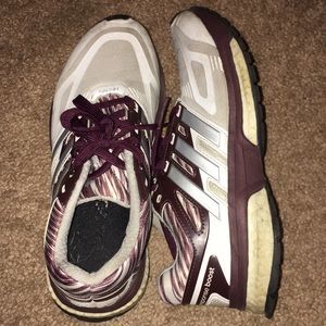 Adidas tennis shoes