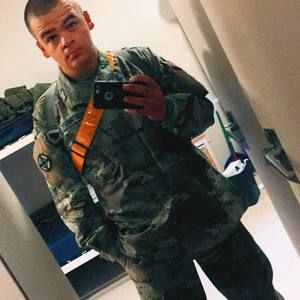 Meet your Posher, Brandon