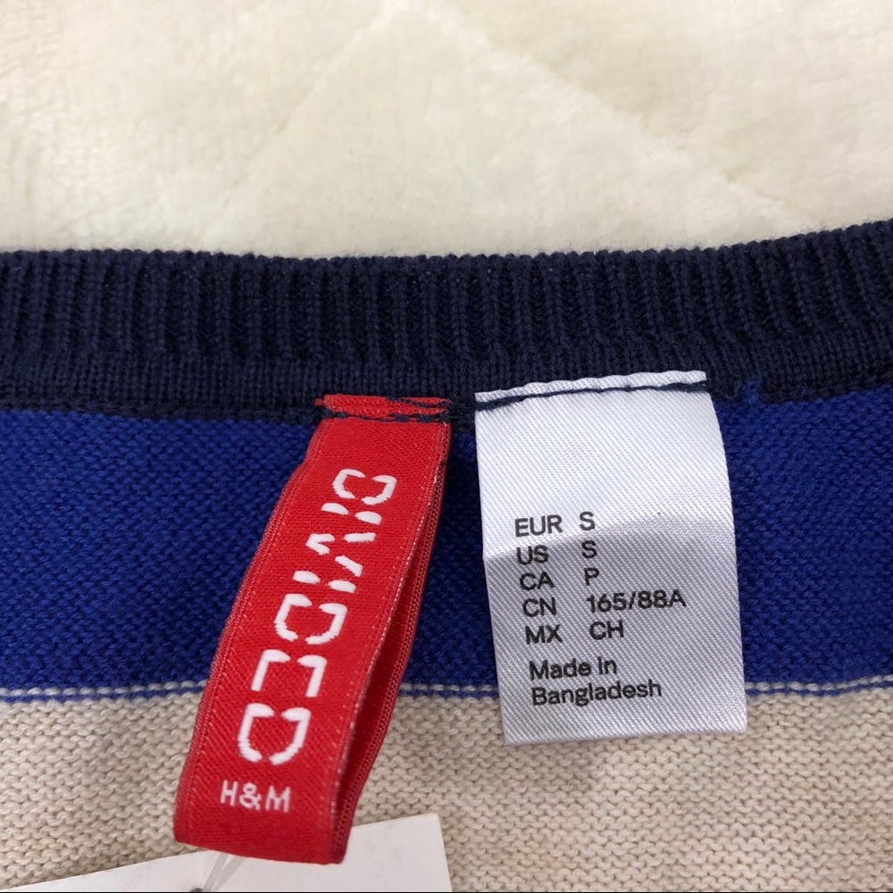Divided H&M Striped Sweater Size S NWT - Picture 3 of 6