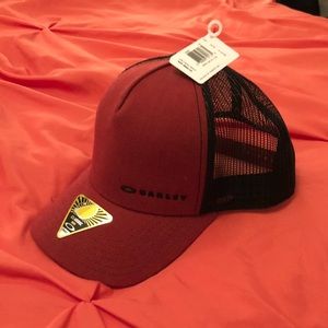 Oakley hat