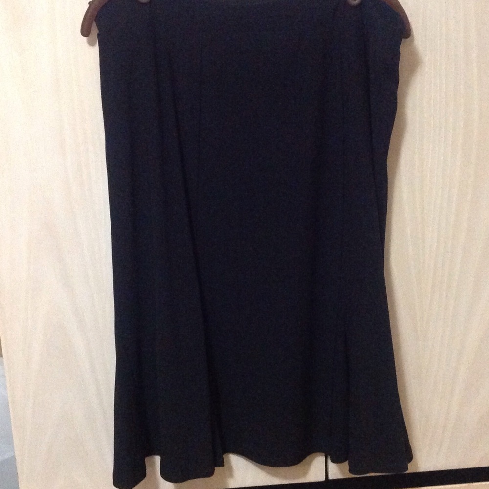 SUSAN GRAVER SKIRT WITH GODETS