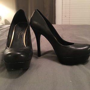 ✨✨[JESSICA SIMPSON]✨✨Black Pumps