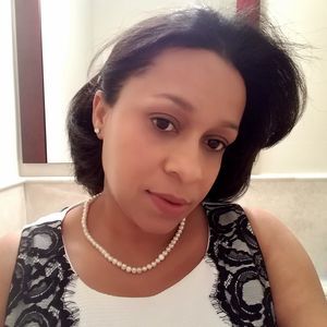 Meet your Posher, Yenny