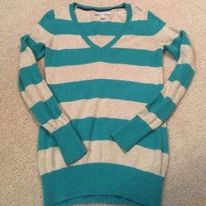 Old Navy XS long sleeve sweater