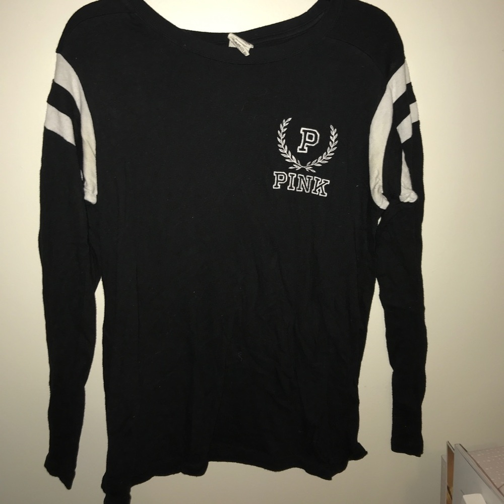 Black long sleeve PINK top