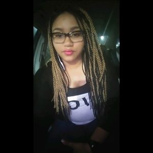 Meet your Posher, Charzetta