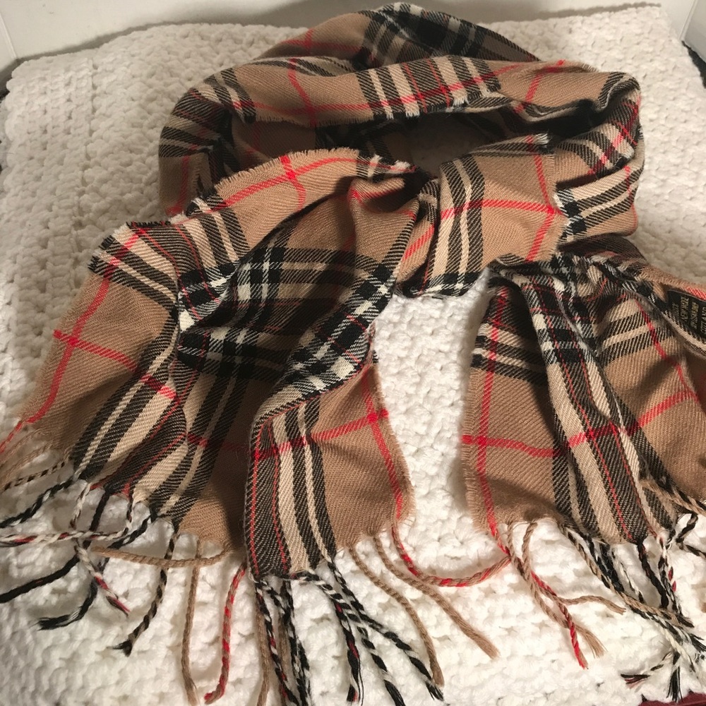 Beautiful Check Wool Scarf