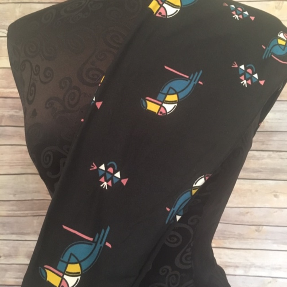 Tall and curvy LuLaroe leggings TC