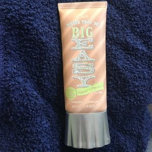 Benefit BB big easy liquid to powder 1/2 full