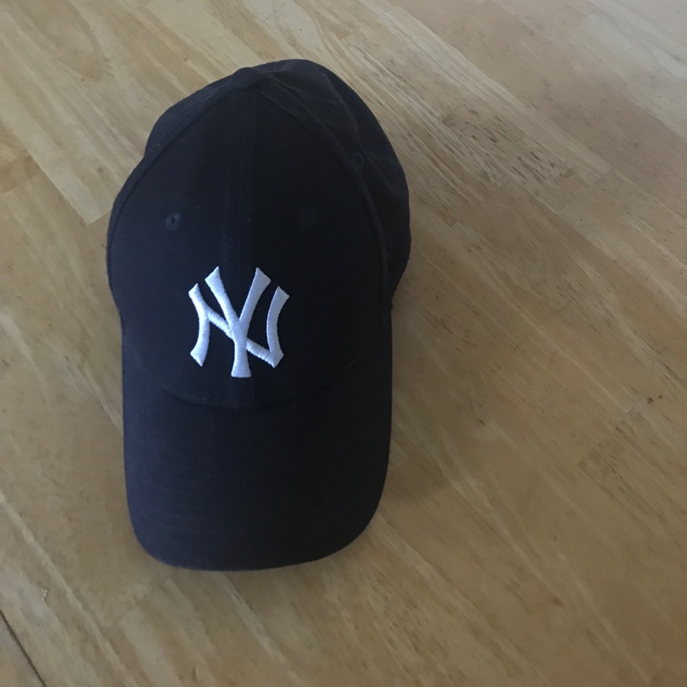 NY Yankees cap