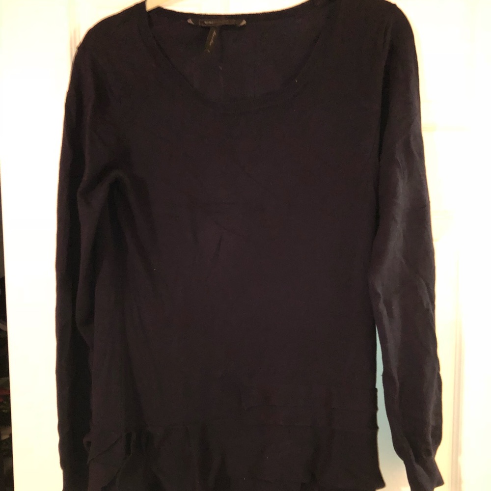 BCBG Dress w Ruffle Bottom