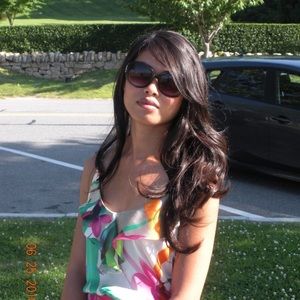 Meet your Posher, Angela