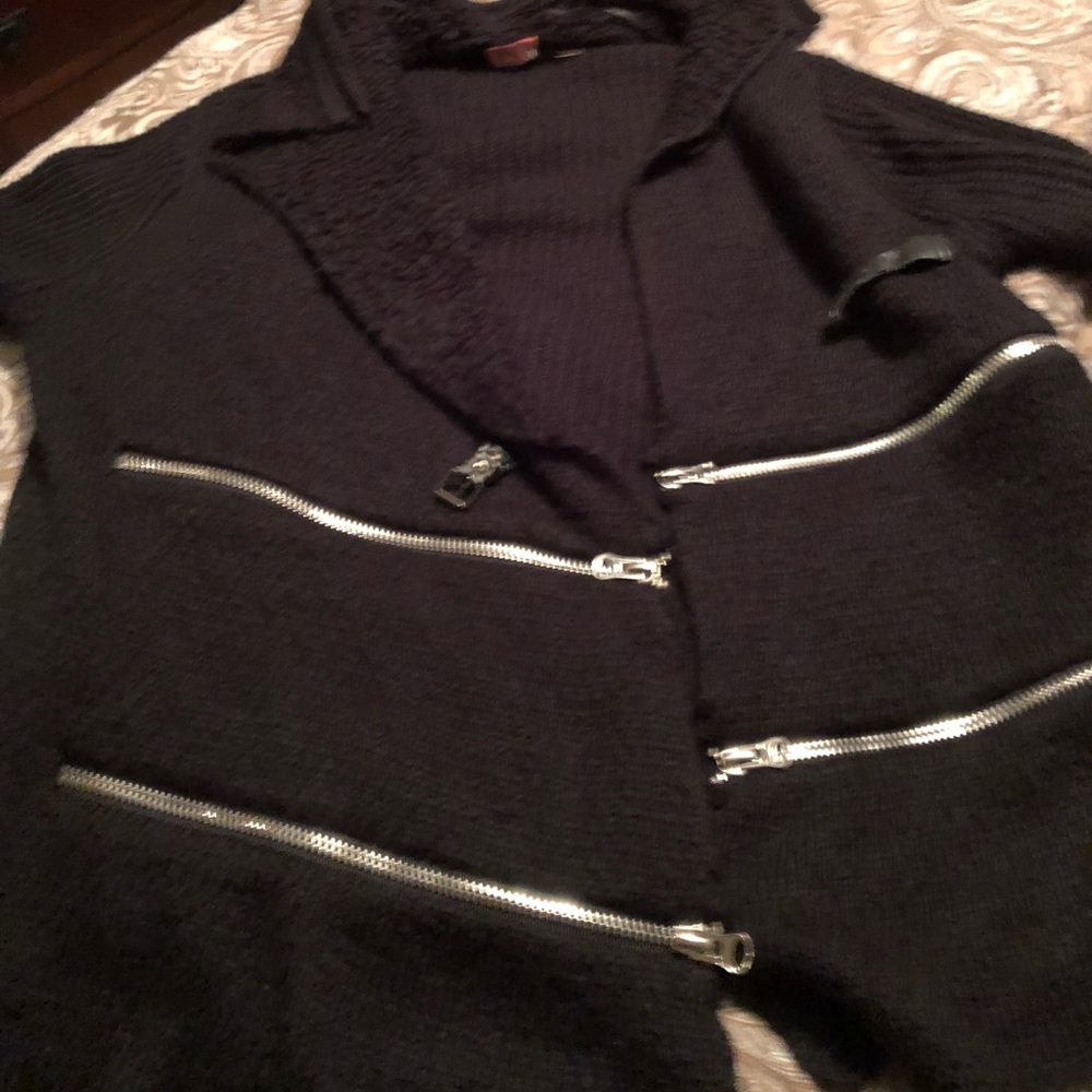 Sweater Jacket w Zippers