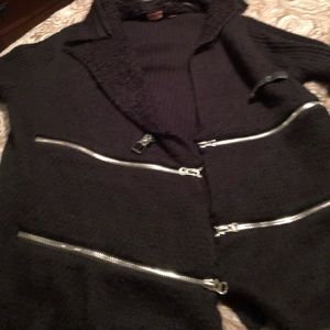 Sweater Jacket w Zippers