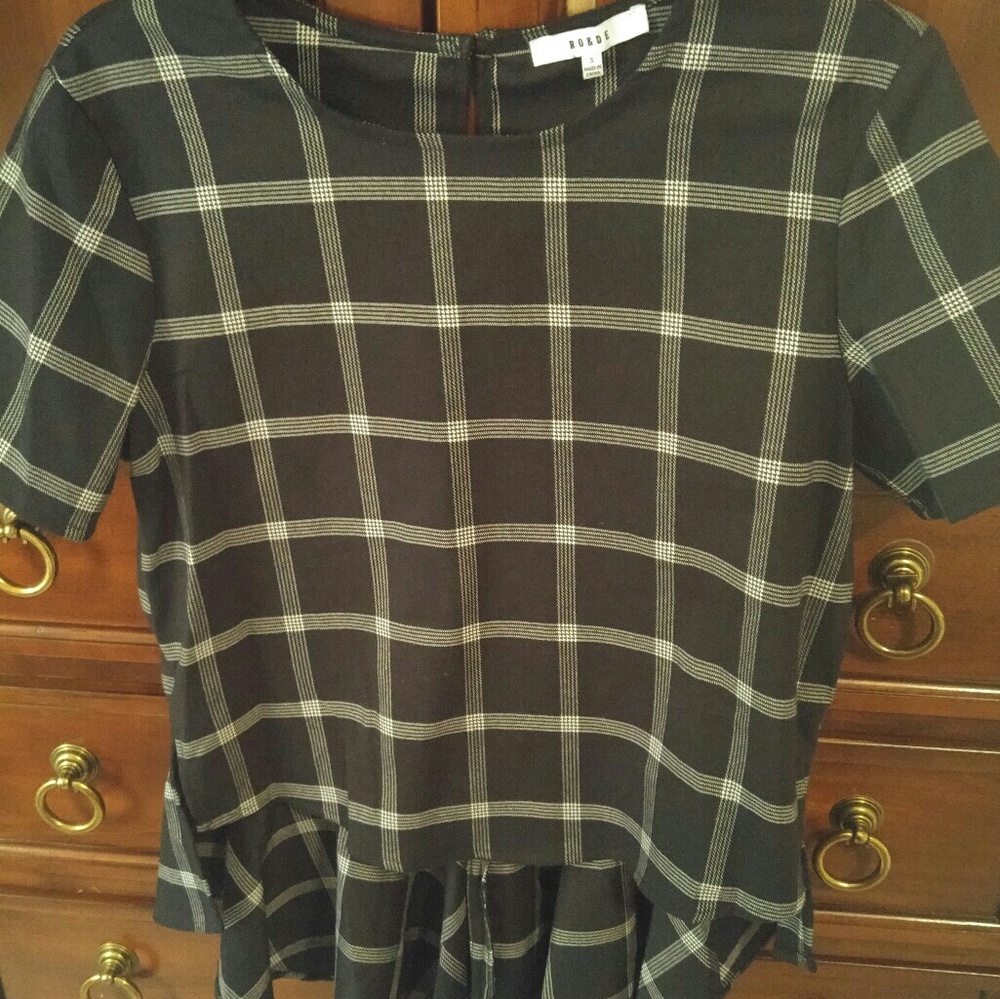 Cute Peplum Top/Blouse ... Must Have💁