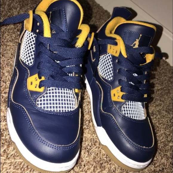 Jordan 4 - Picture 1 of 4