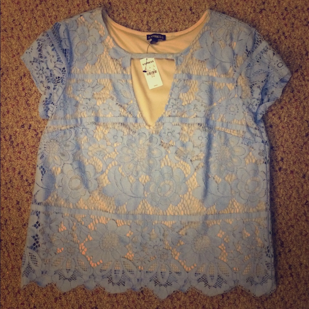 NWT Lace Express Top