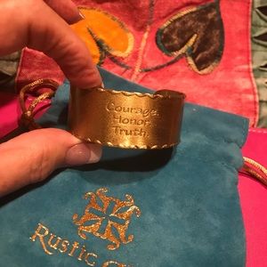 COURAGE. HONOR. TRUTH.