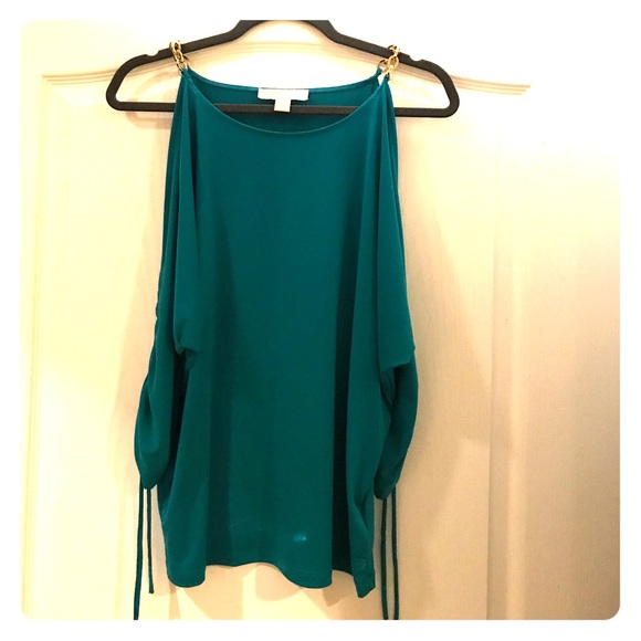 Top - Picture 1 of 3