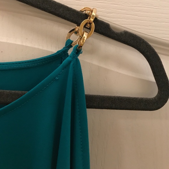 Top - Picture 3 of 3