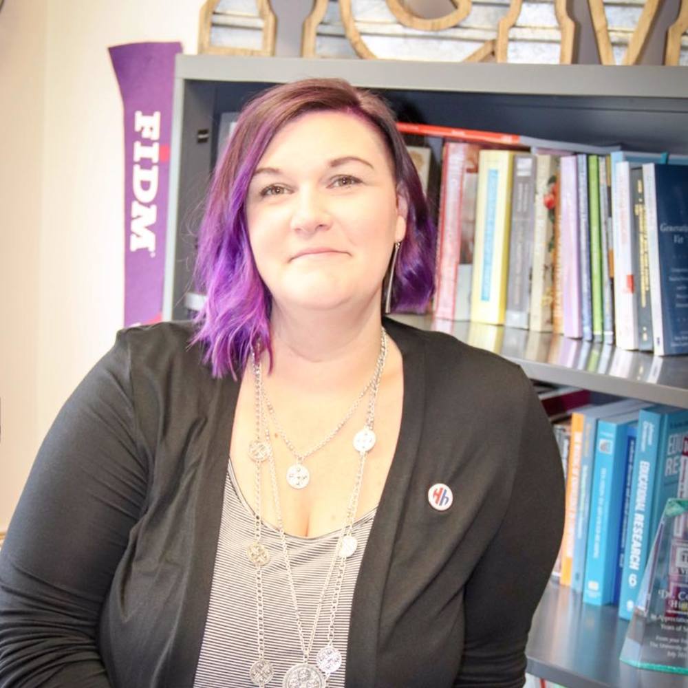 Meet your Posher, Corrine