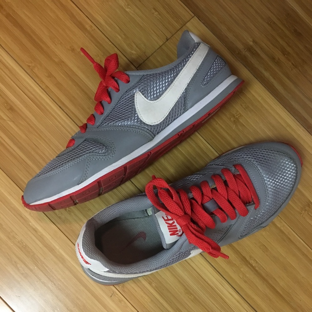 Nike sneakers, US Size 7.5, red/grey, retro, 70s.